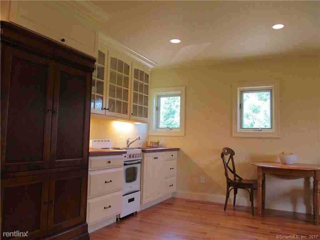 40 Shearer Rd - Photo 2 of 13