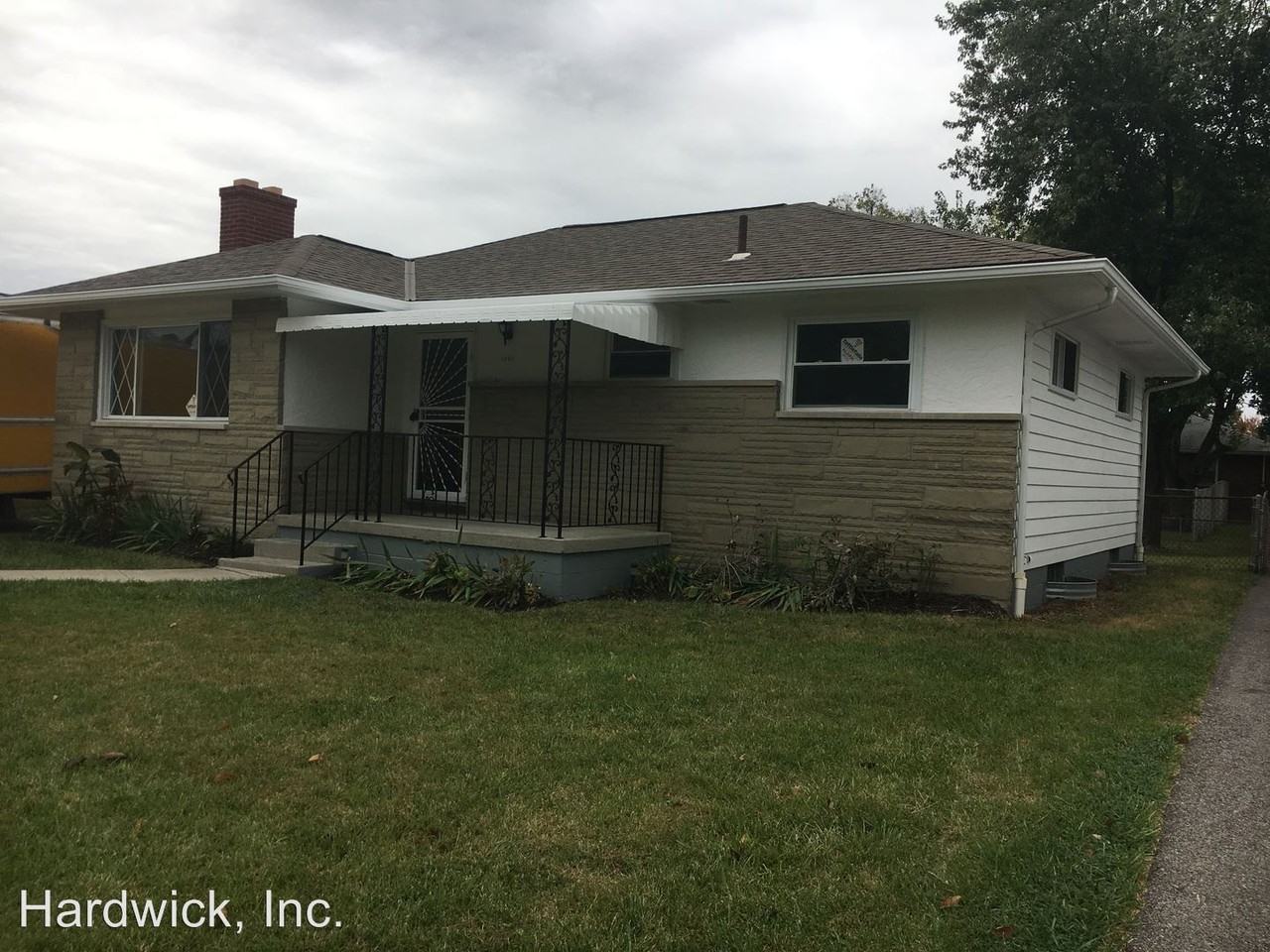 1400 Ellsworth Ave - Photo 3 of 13