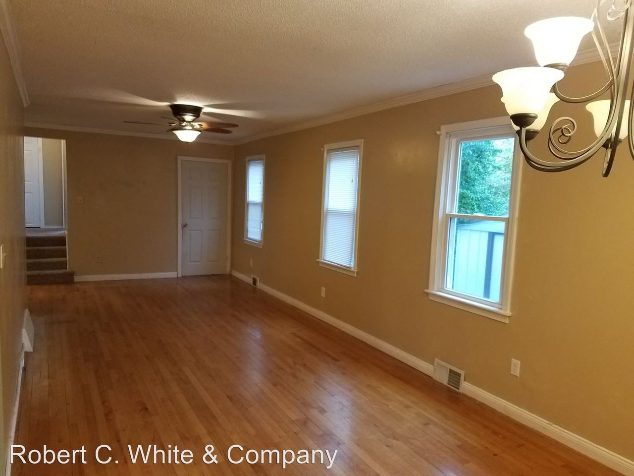 356 Lake Plymouth Blvd - Photo 3 of 9