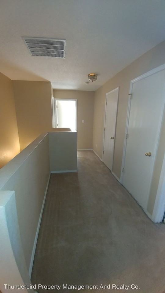 653 Troon Dr SE - Photo 2 of 11