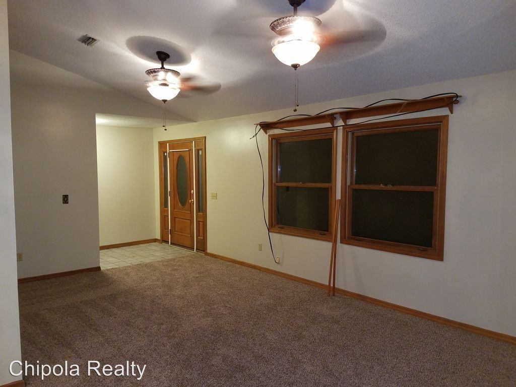 3439 Old U S Rd - Photo 2 of 14