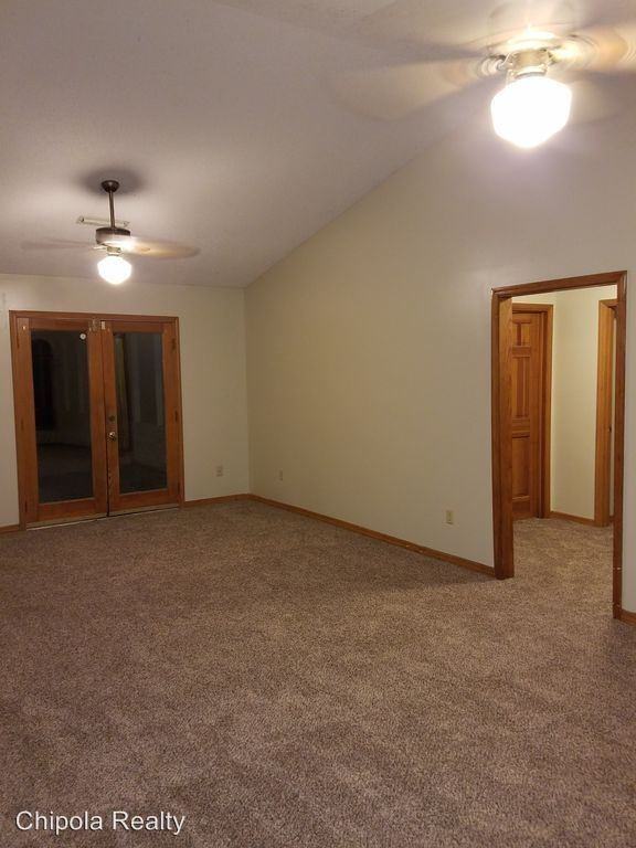 3439 Old U S Rd - Photo 3 of 14