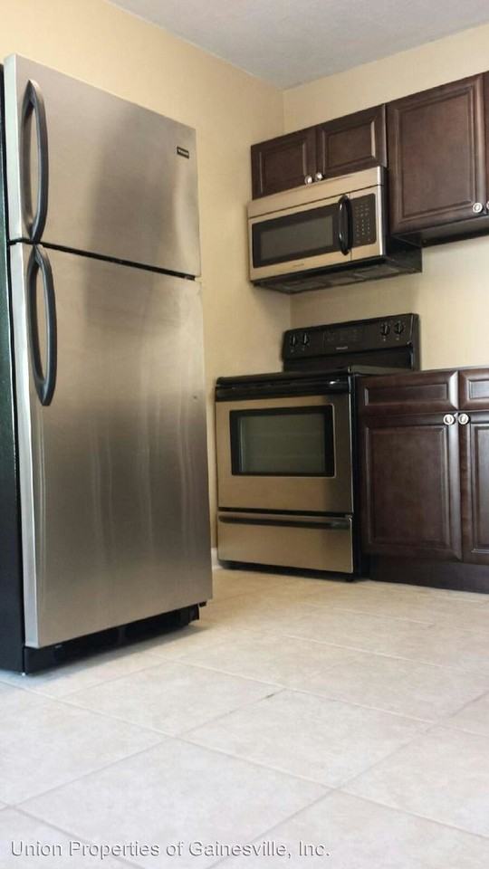 102 NW 15th Street & 1508 NW 1st Lane - Photo 3 of 9