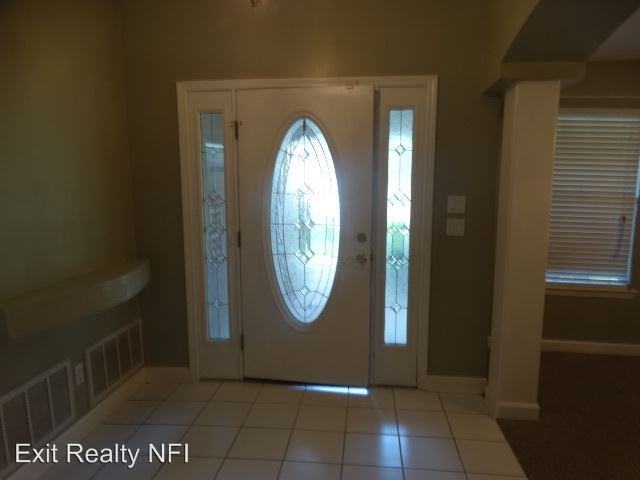 2023 Jason Dr - Photo 2 of 32