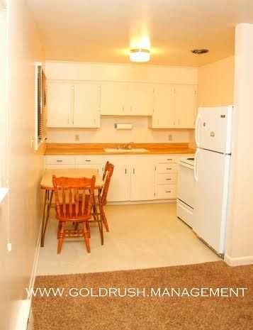 118 Gem St - Photo 2 of 9