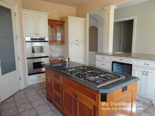 10710 N Wood Crest Dr - Photo 3 of 50