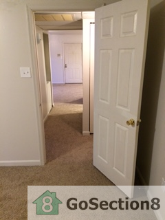 1302 Sugarwood Cir - Photo 3 of 12