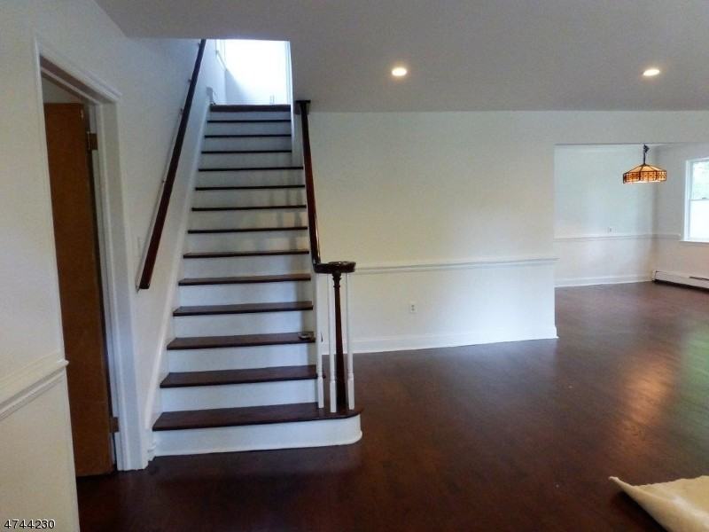 528 Powerville Rd - Photo 2 of 24