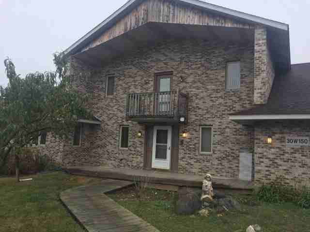 30W150 Smith Rd - Photo 2 of 25