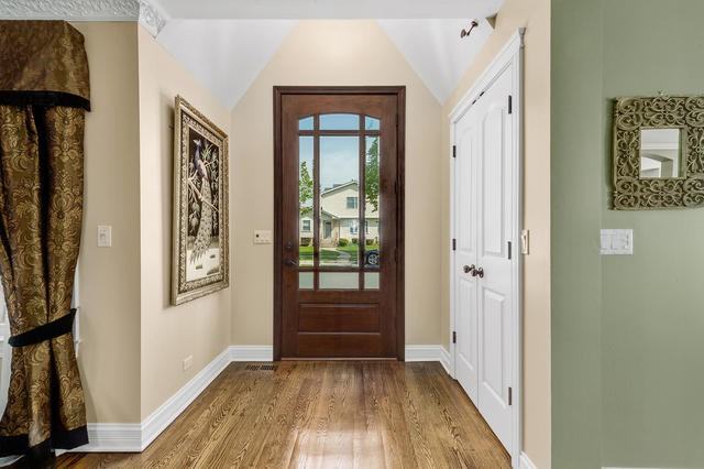 401 S Gilbert Ave - Photo 2 of 30