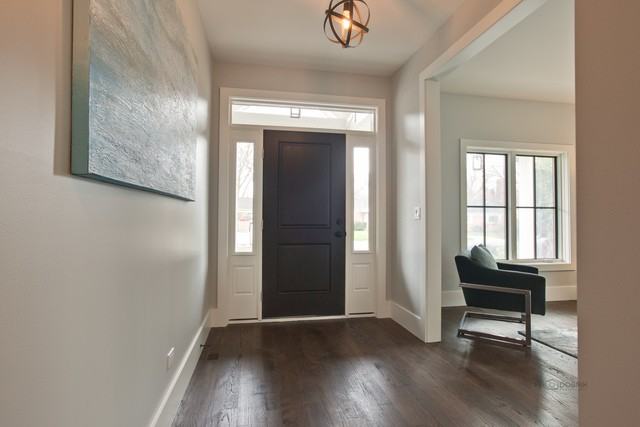 736 Deerpath Dr - Photo 2 of 19