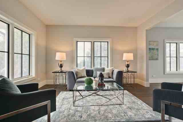 736 Deerpath Dr - Photo 3 of 19