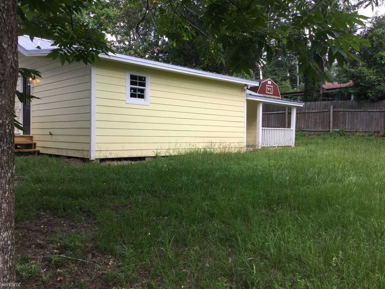 404 Kelley Blvd - Photo 2 of 21