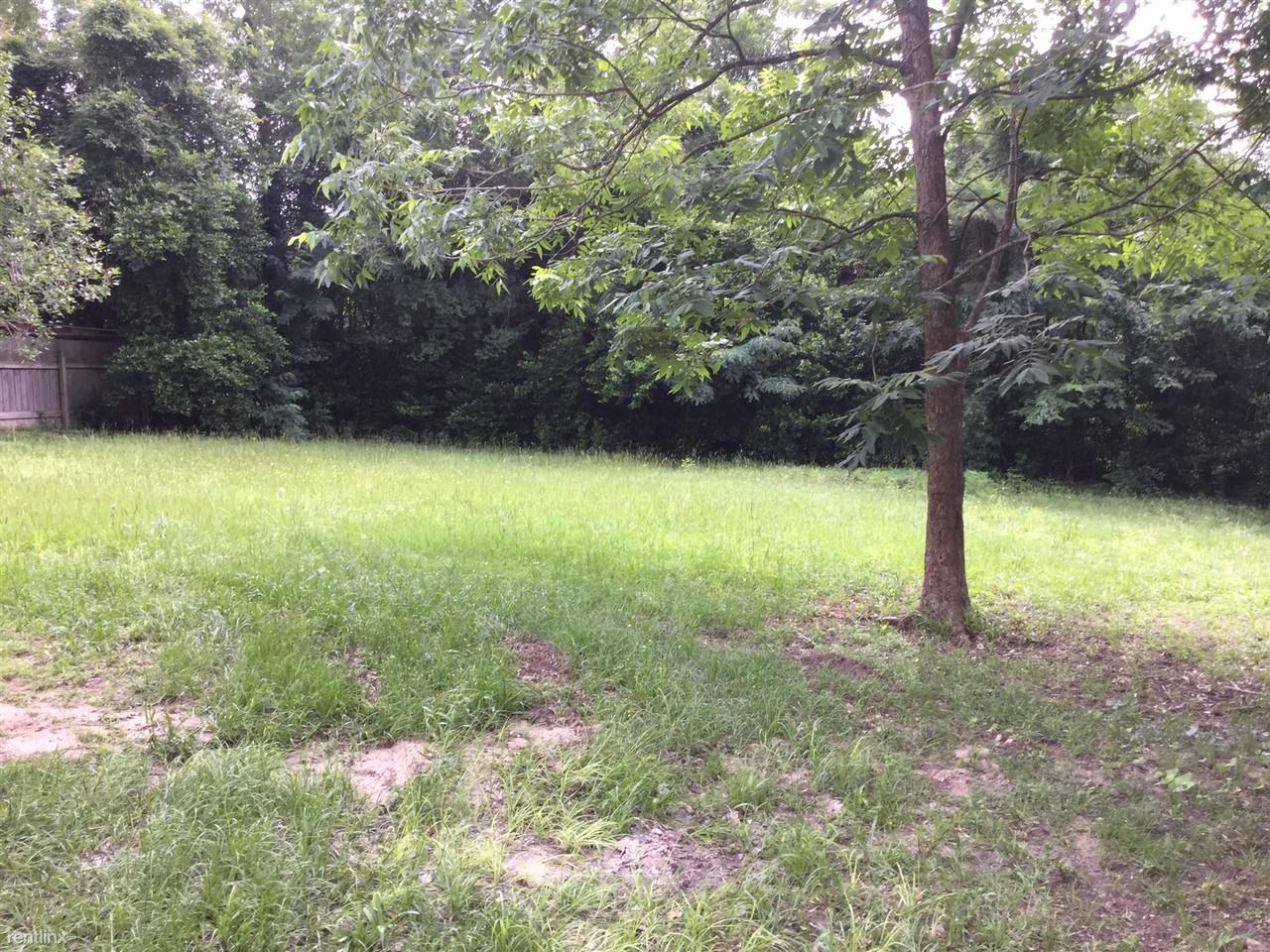404 Kelley Blvd - Photo 3 of 21