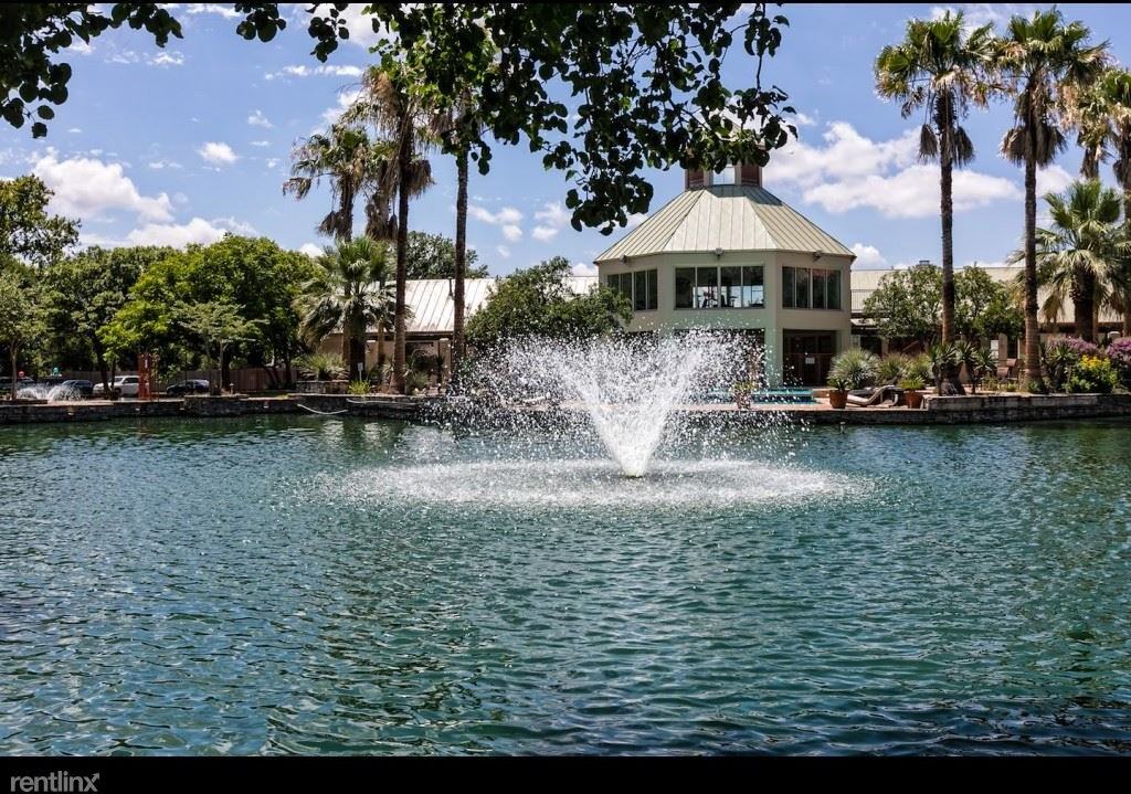 8501 Laurens Ln - Photo 2 of 9