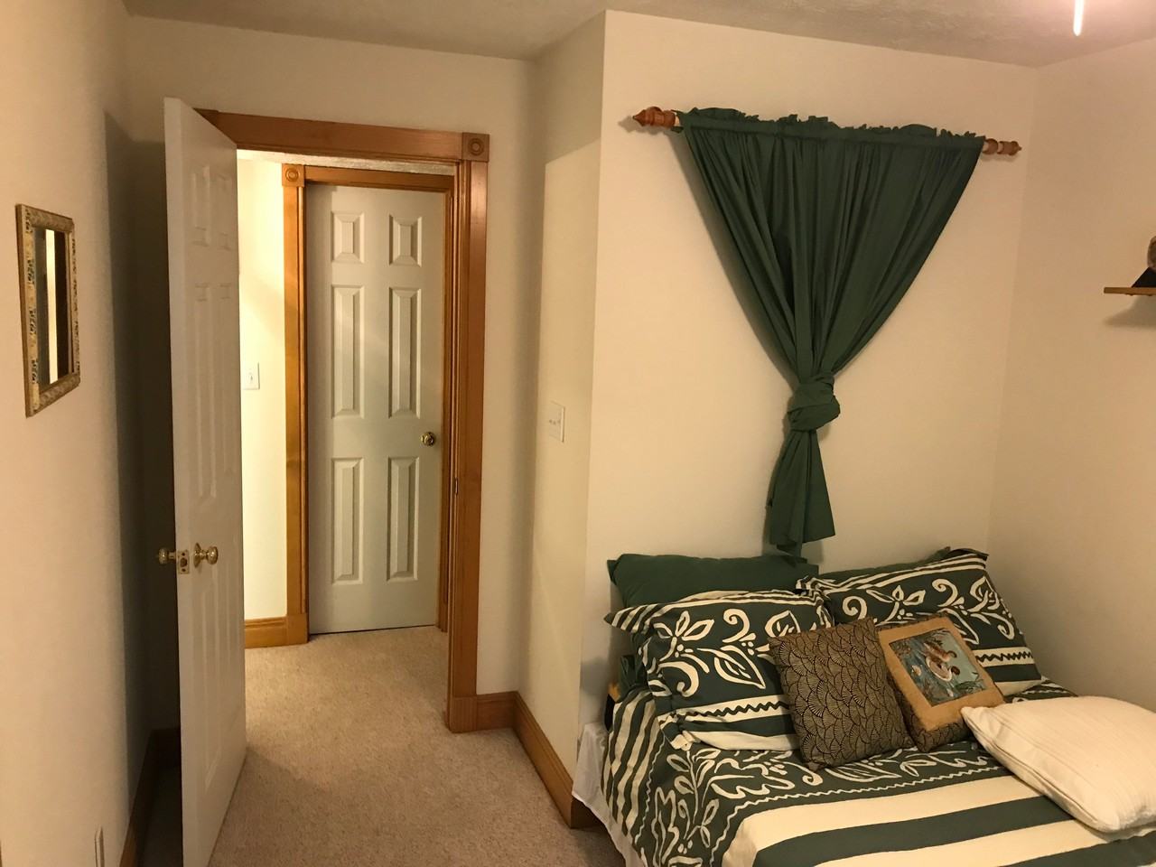 14 Laguna Rd - Photo 3 of 11