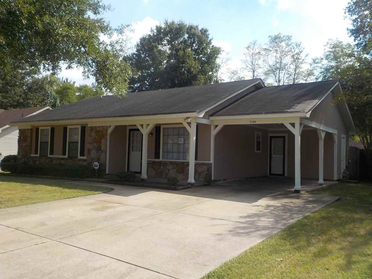 7195 Lawn Ln - Photo 3 of 12