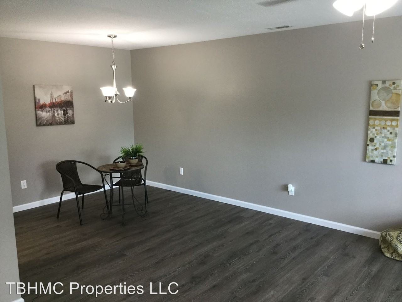 232 Highland Village Dr - Photo 2 of 15