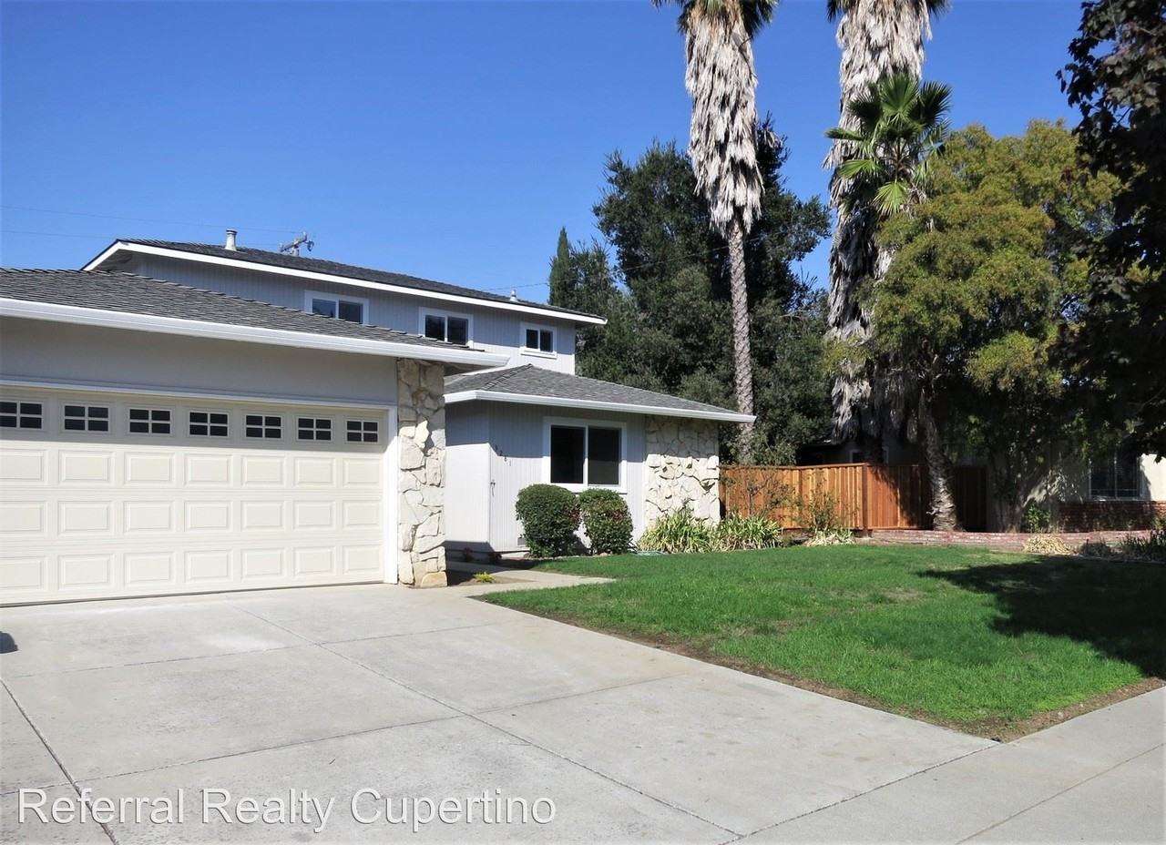 3281 Valley Square Ln - Photo 2 of 25