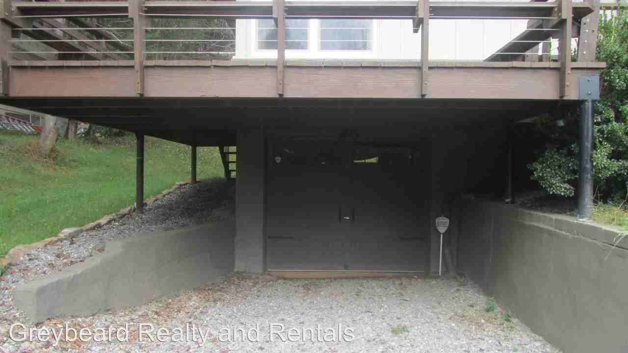 101 Woodland Dr - Photo 3 of 31