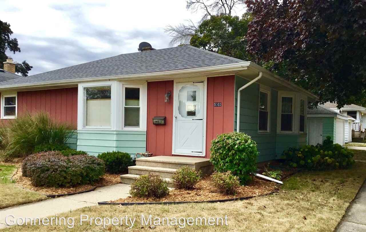 5302 41st Ave - Photo 2 of 15