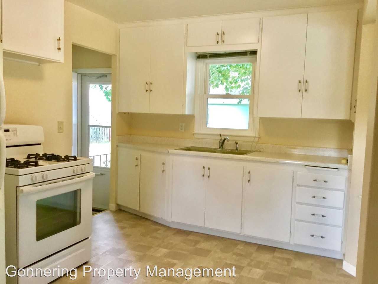 5302 41st Ave - Photo 3 of 15