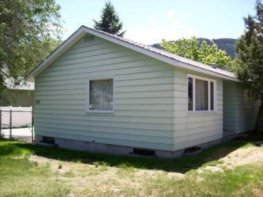 1305 Lily Ct - Photo 2 of 2