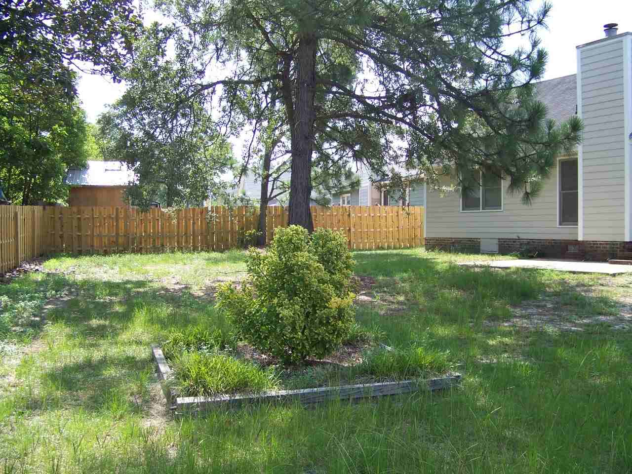 3330 Crosswinds Drive - Photo 3 of 16