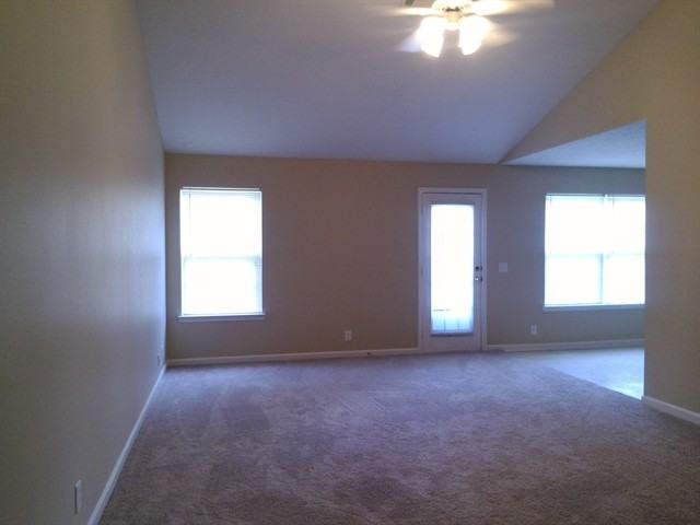 7132 S Hampton Dr - Photo 2 of 16