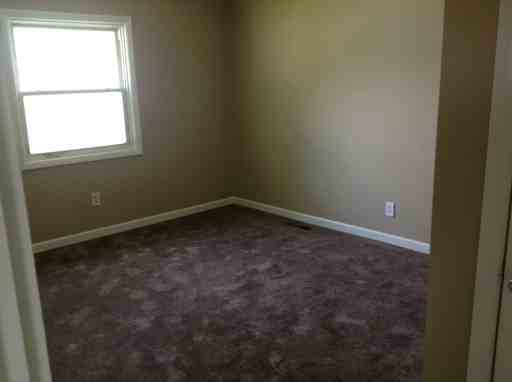 4909 Mc Clellan St - Photo 2 of 3