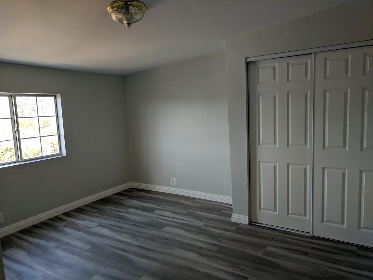 3510 1/2 Griffin Avenue - Photo 3 of 4