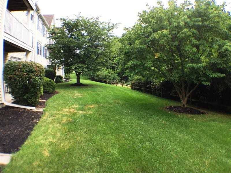 128 Arbor Way - Photo 3 of 22