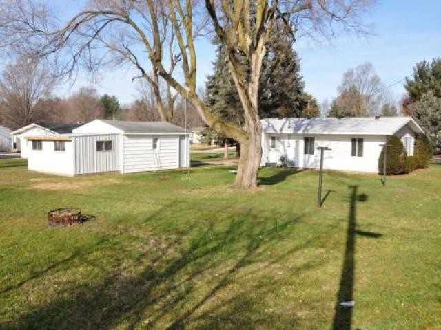 15610 Hamilton St - Photo 2 of 6