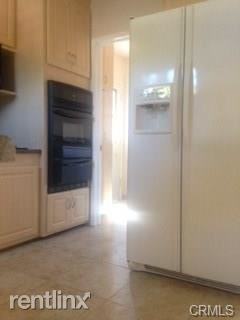 25925 Matfield Dr - Photo 2 of 6