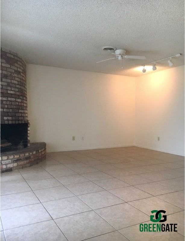 2201 Rose Ave - Photo 2 of 16