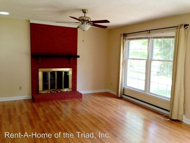 3305 Timmons Ave - Photo 2 of 10