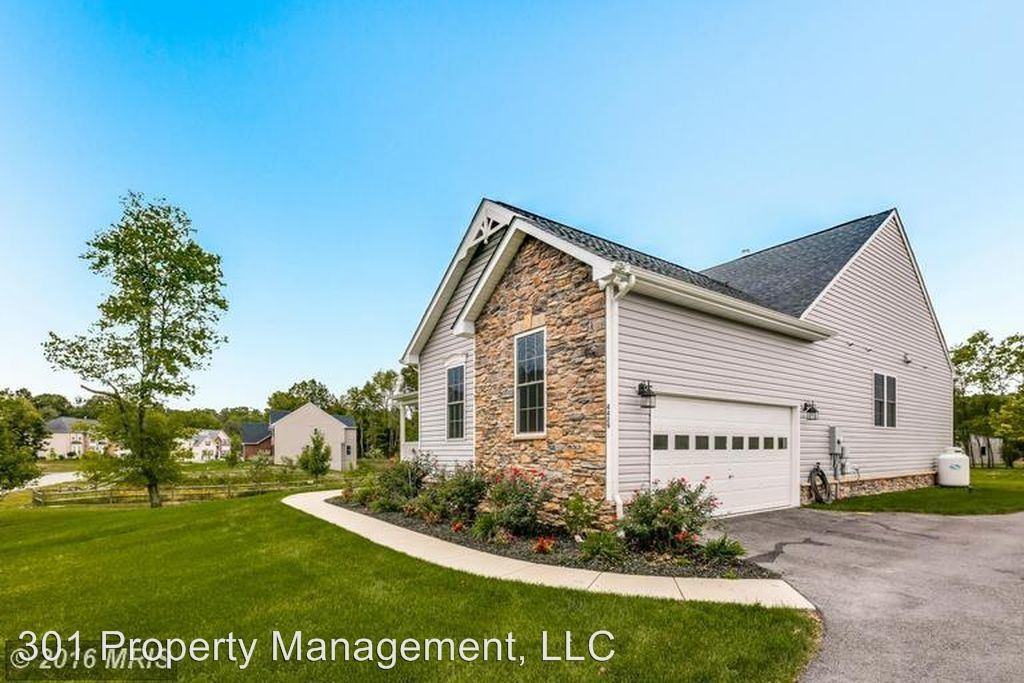 4429 Pleasant Hill Ct - Photo 2 of 18