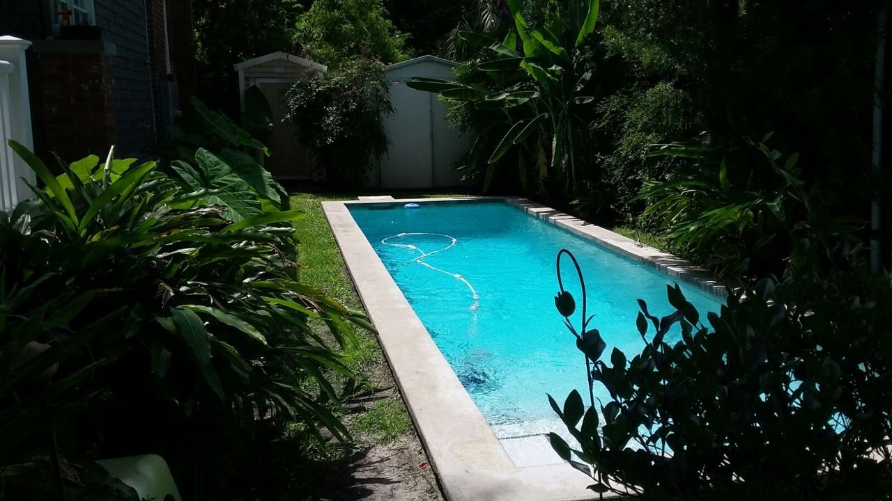 636 E 41st St - Photo 2 of 17