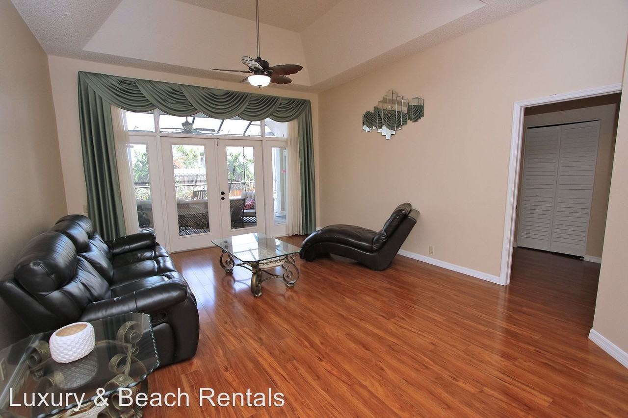 3107 Westridge Dr - Photo 3 of 27