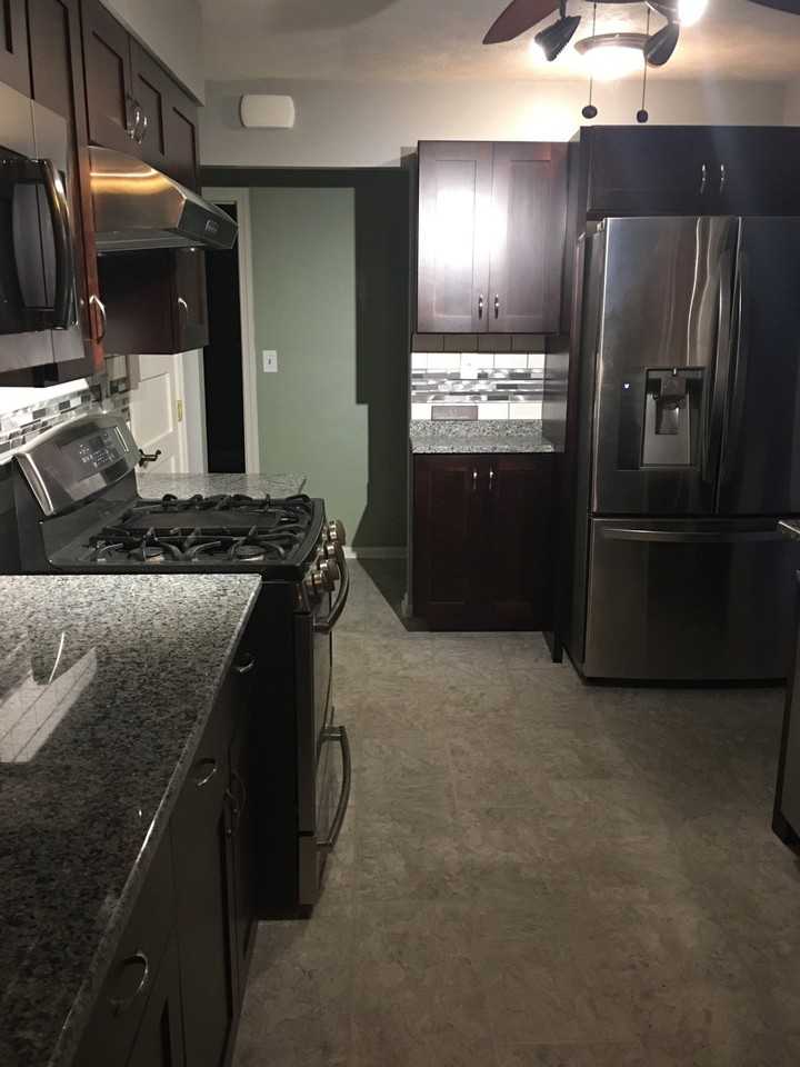 535 Parkside Blvd - Photo 3 of 15