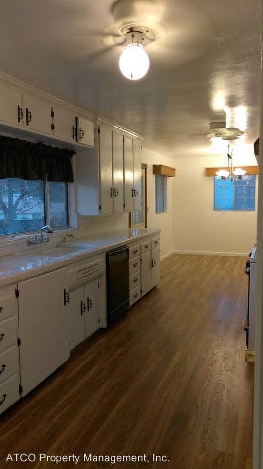 1801 Camino Primavera - Photo 3 of 9