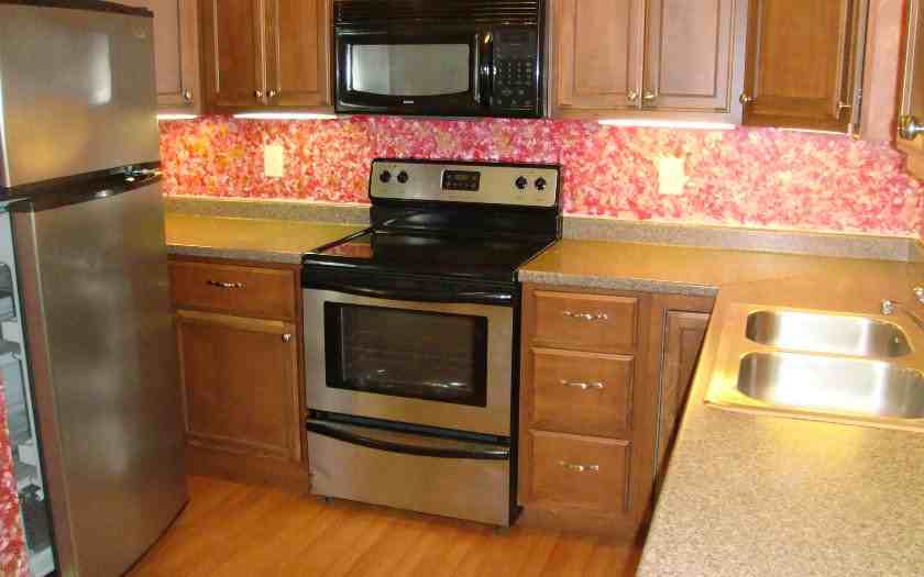 48 Rose Ct - Photo 2 of 13