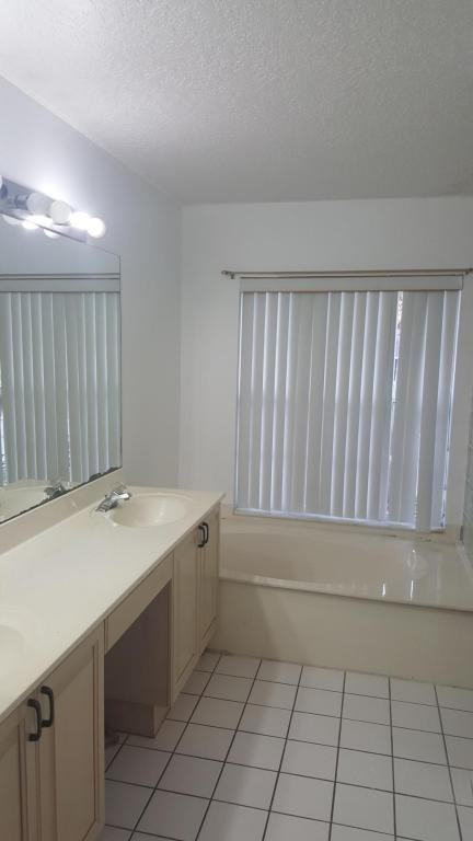 3101 Contego Lane - Photo 3 of 10