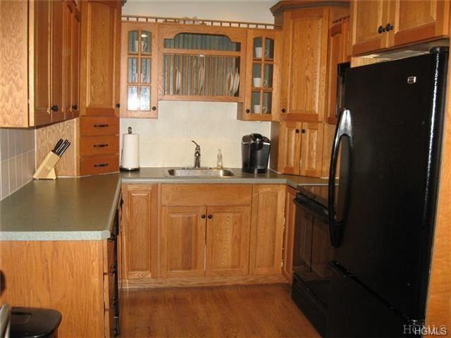 82 Heritage Hills Dr #C - Photo 2 of 21