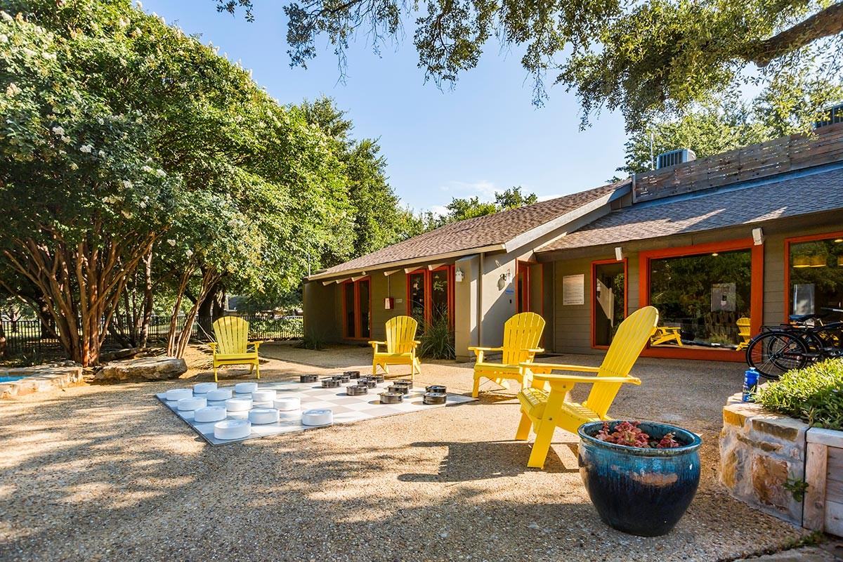 The Estara - Photo 2 of 9