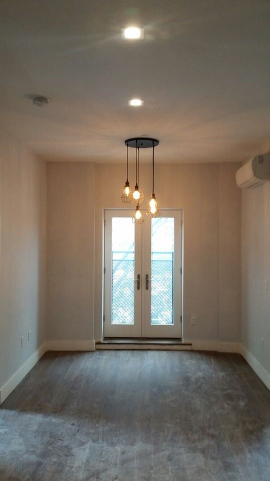 131 Tompkins Avenue #32HU