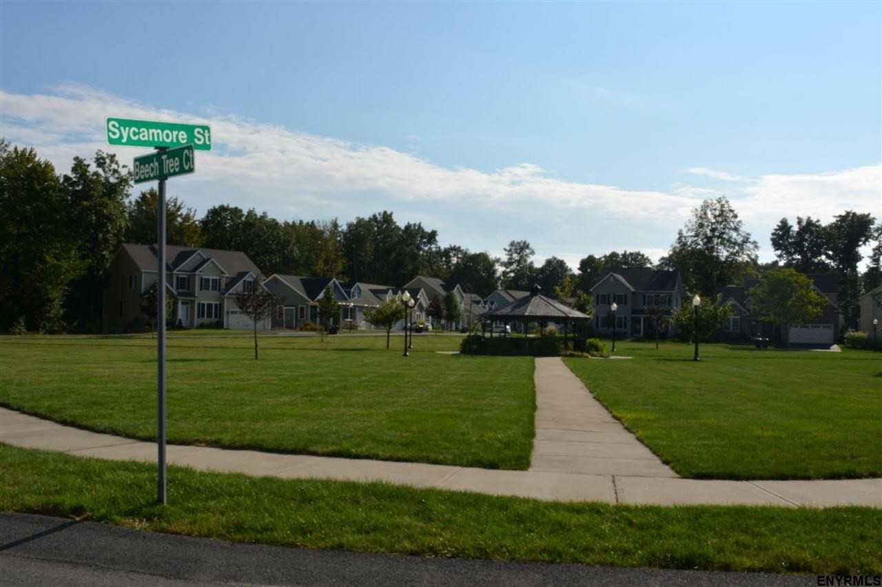 40 Sycamore St - Photo 3 of 25