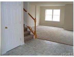 408 Mountain View Ln - Photo 2 of 9