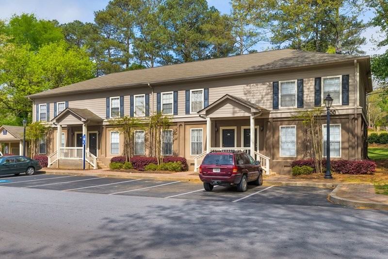 Avia Riverside - Photo 2 of 10