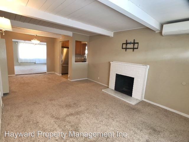 24916 Lucien Way - Photo 2 of 9